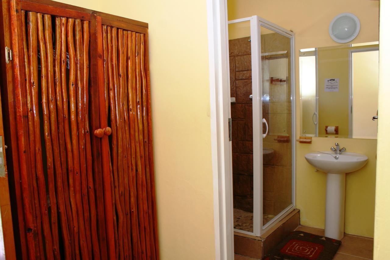 Flintstones Guest House Fourways Johannesburg Exteriér fotografie